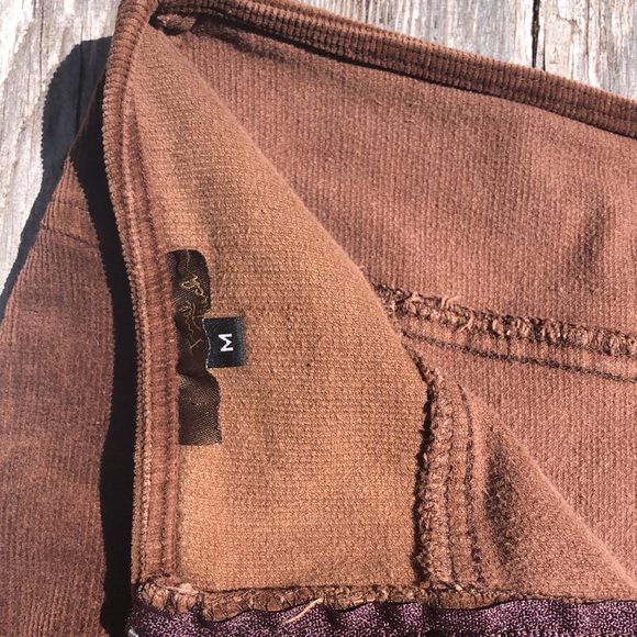 Vintage chocolate corduroy floral appliqué skirt - Picture 9 of 9